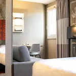 Hotel Ibis Est La Cité
