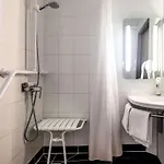 Ibis Est La Cite Hotel 3*