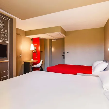 Hotel Ibis Est La Cite