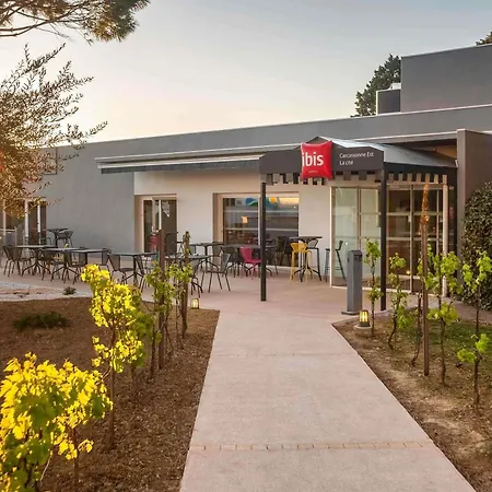 Ibis Est La Cite Καρκασόν