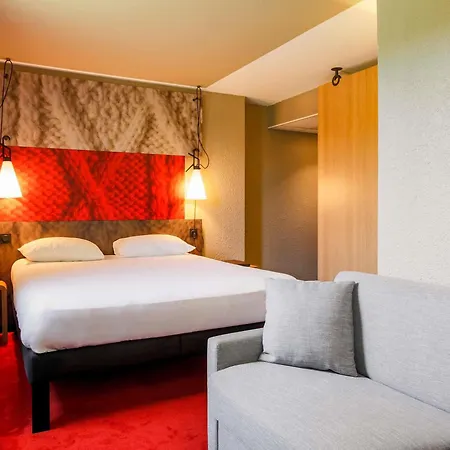 Ibis Est La Cite Hotel 3*