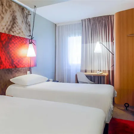 Ξενοδοχείο Ibis Est La Cite 3*