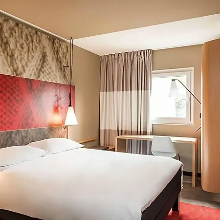 Hotel Ibis Est La Cite Carcassonne