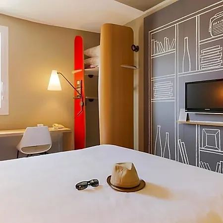 Hotel Ibis Est La Cité