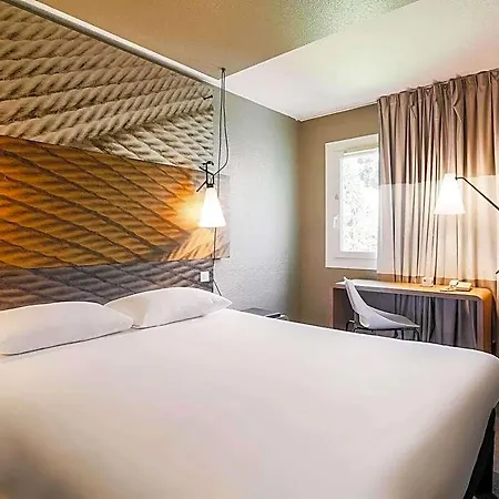 Hotel Ibis Est La Cite