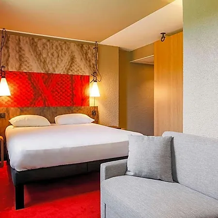 Hotel Ibis Est La Cite