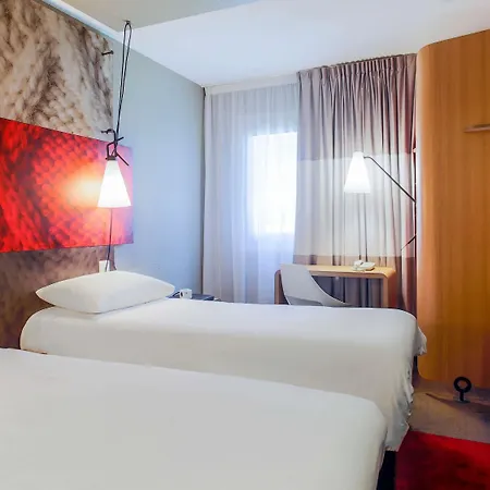 Ibis Est La Cite 3* 카르카손