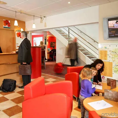 Otel Ibis Est La Cite 3*