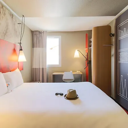 Ibis Est La Cite Otel 3*