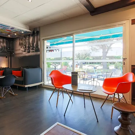 Ibis Est La Cite Otel 3*