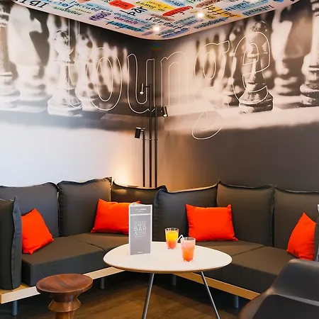 Ibis Est La Cite Otel 3*