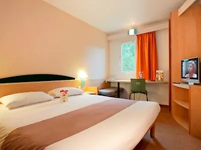 Ibis Est La Cite 호텔 3*