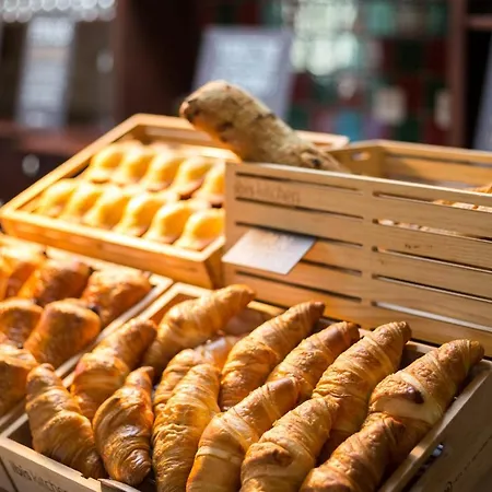 Ibis Est La Cite מלון 3*