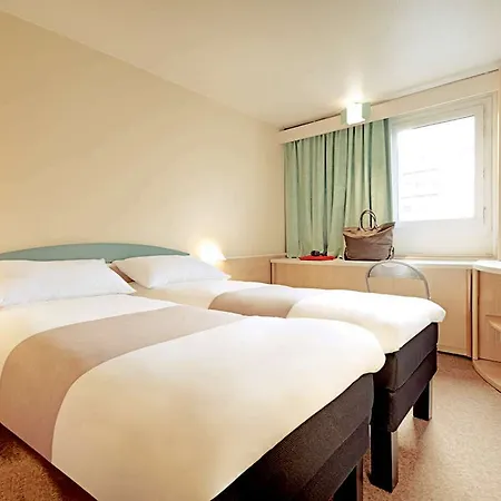 Hotel Ibis Est La Cité Carcasona