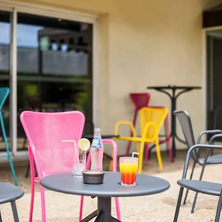 מלון Ibis Est La Cite 3*