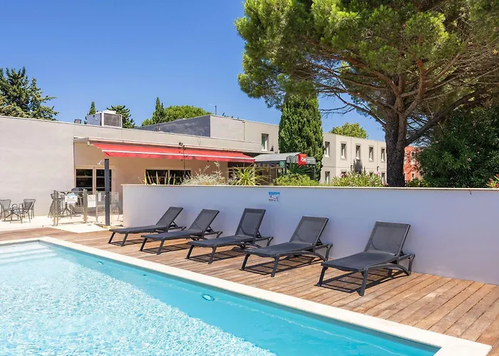 Otel Ibis Est La Cite