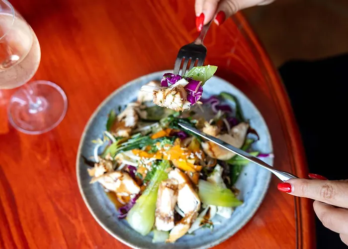 Ibis Est La Cite Отель 3*