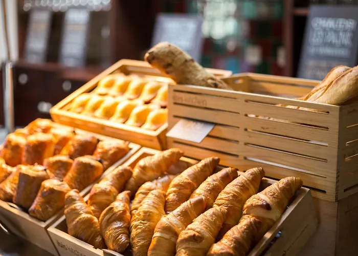 Ibis Est La Cite Отель 3*