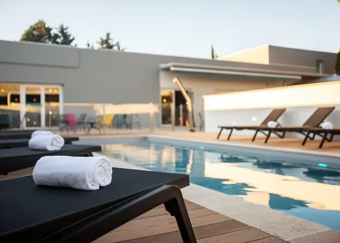 Otel Ibis Est La Cite Carcassonne